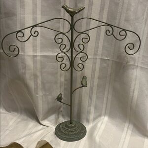 Elegant Metal Bird Figurine Stand